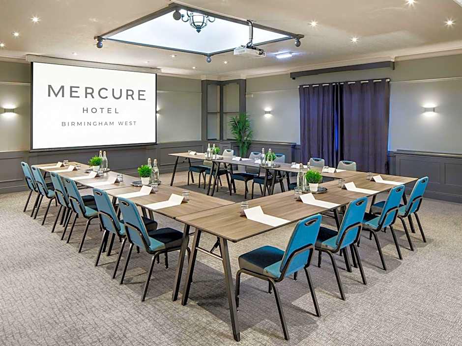 Mercure Birmingham West Hotel