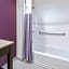La Quinta Inn & Suites by Wyndham McAllen La Plaza Mall