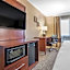 Comfort Inn & Suites Leeds I-20