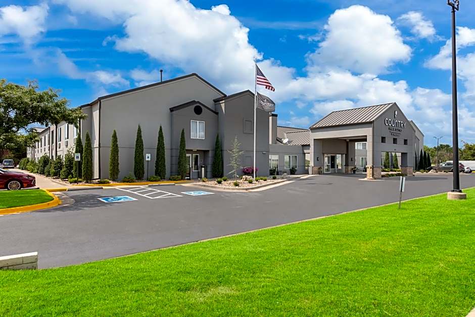 Country Inn & Suites by Radisson, Wichita East, KS