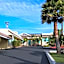 Beach Bungalow Inn And Suites