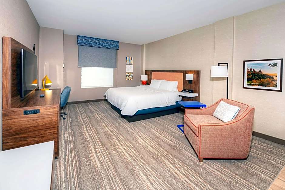 Hampton Inn by Hilton Ottawa