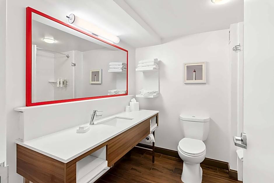 Hampton Inn By Hilton Pennsville