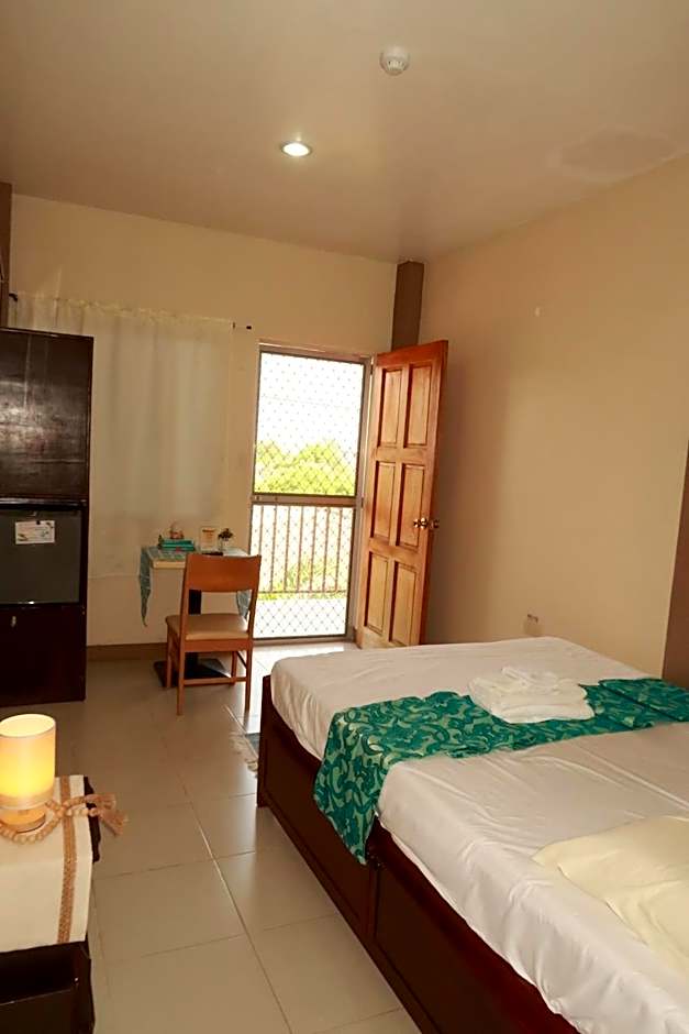 Jo-Cris Apartelle