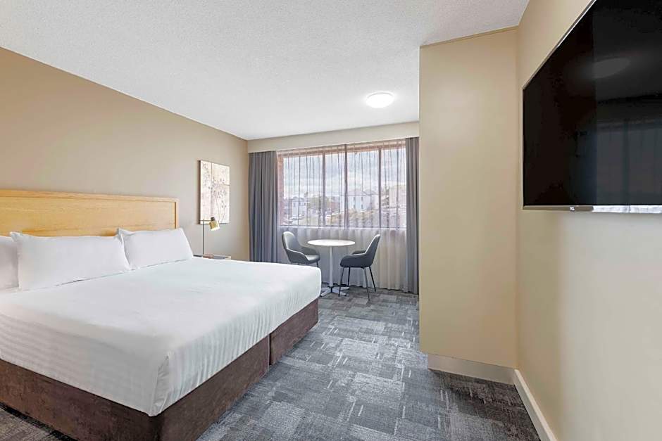 Photo 1 of 8 of Deluxe 1 King Bed, Accessible