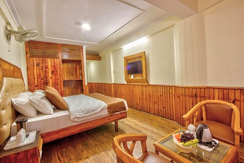 Goroomgo i Bex Manali