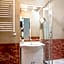 Best Western Plus Celebrity Suites