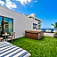 HiBird- Apartment and Suites Hotel