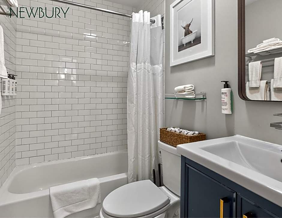 304 Newbury Street by Thatch