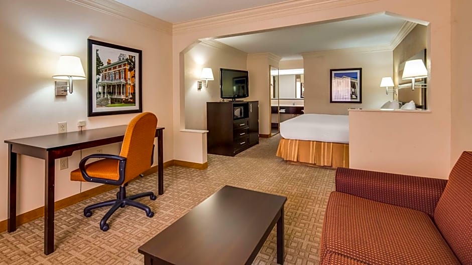 Best Western Inn And Suites Of Macon