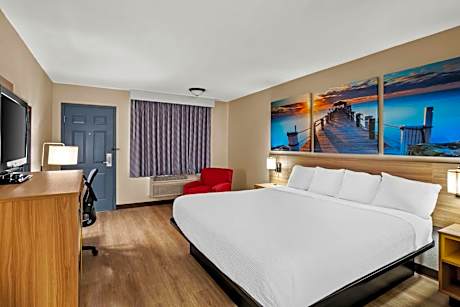 King Room - Non-Smoking