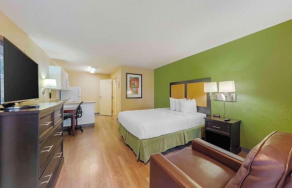 Extended Stay America Suites - Fort Lauderdale - Cypress Creek - Andrews Ave.