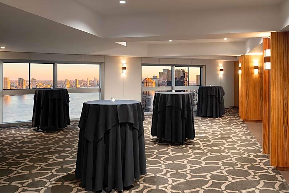Millennium Hilton New York One UN Plaza