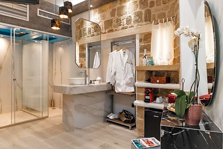 Chateau Anax Luxury suites