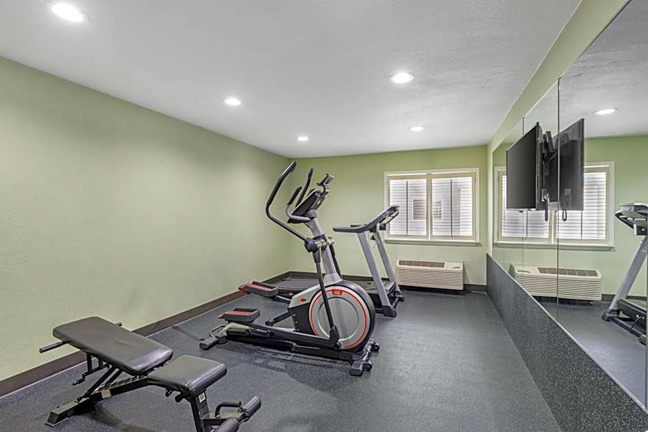 Quality Inn & Suites Plano