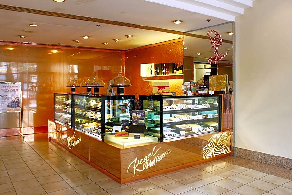 Regal Riverside Hotel