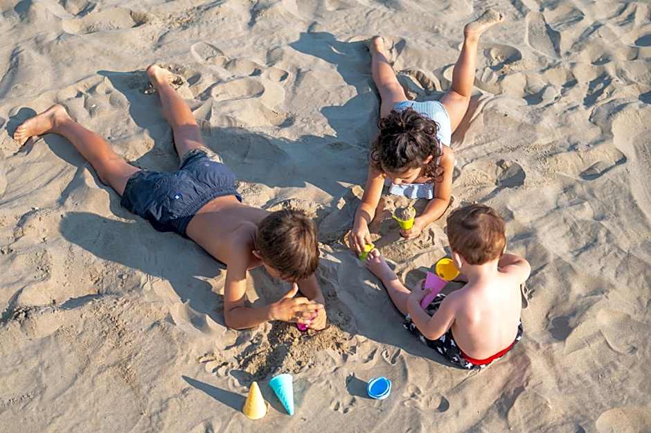 Hotel Fedora Riccione - FRONTE MARE