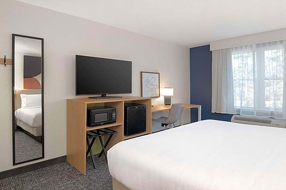 Spark by Hilton Summerville