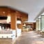 HUALUXE Ningbo Harbor City By IHG