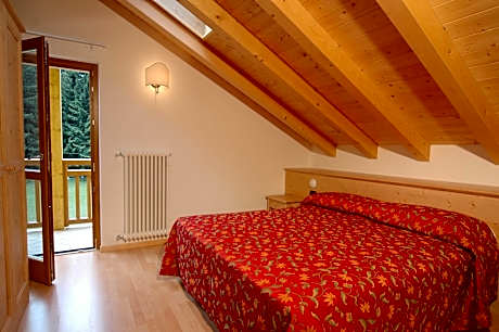 One-Bedroom Apartment (4 Adults)