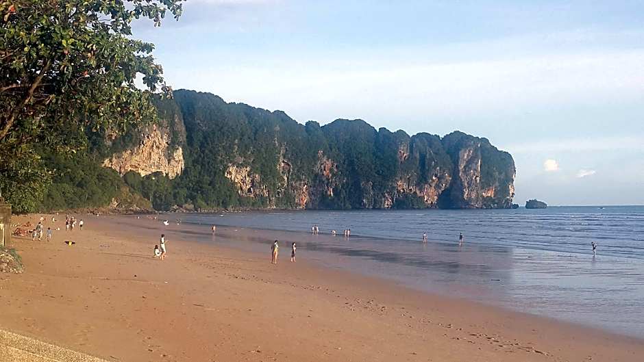 Sea World Guesthouse