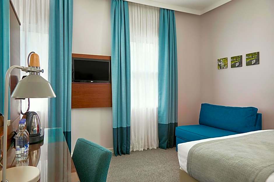 Seraphine Hammersmith Hotel