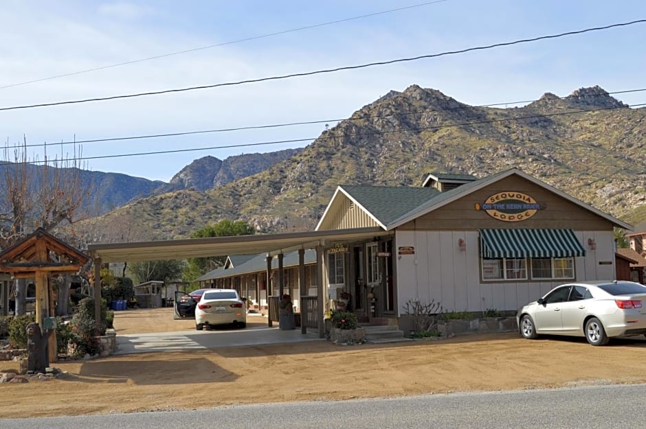 Sequoia Lodge