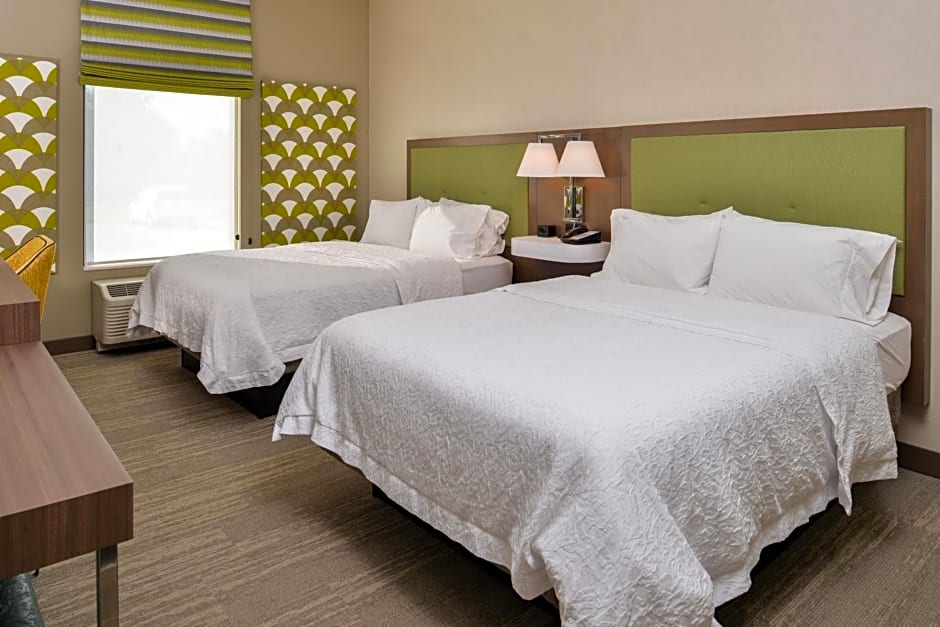 Hampton Inn By Hilton Omaha Airport, Ia