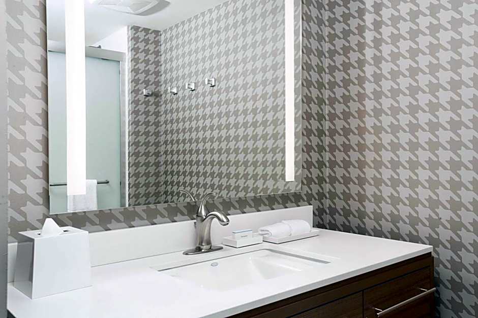 Home2 Suites by Hilton Long Island Brookhaven