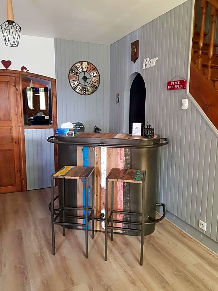 Maison d'Hôtes "La Pierre Pointue"