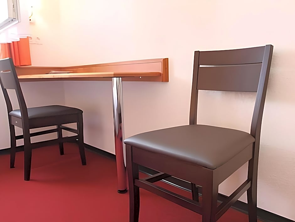 Brit Hotel Confort Villeneuve Sur Lot