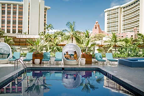 Outrigger Waikiki Beachcomber Hotel