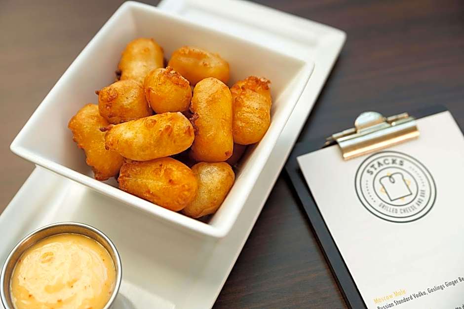 Embassy Suites By Hilton Hotel Chicago-Lombard/Oak Brook