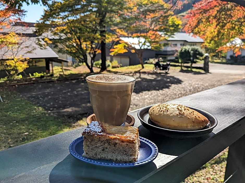 Tanigawa Valley Lodge & Coffee Roastery