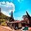 Residencia estilo Californiana Jardín de los Soles