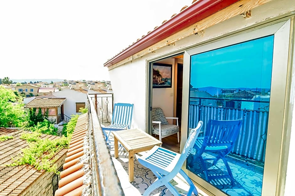 Alacati Asmali Konak Hotel