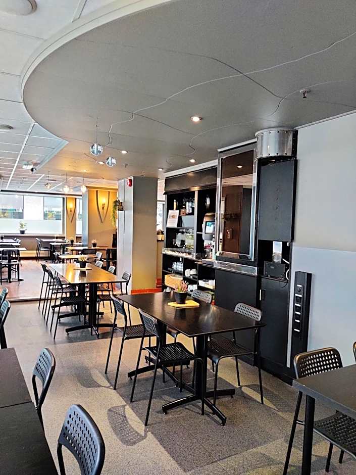 First Hotel Millennium