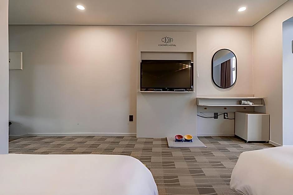 Cocoon Hotel
