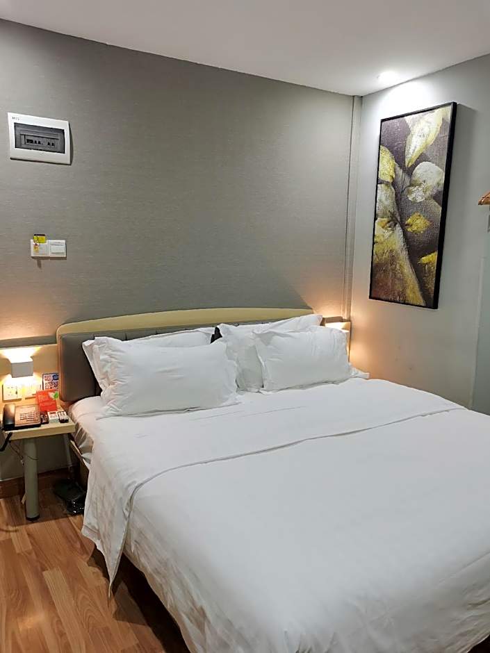 7 Days Inn Guangzhou Shangxiajiu Branch