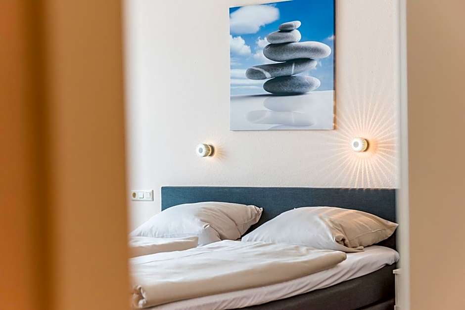 Schäfers Hotel, Self-Check-in, Cafe und Bäcker am Hotel