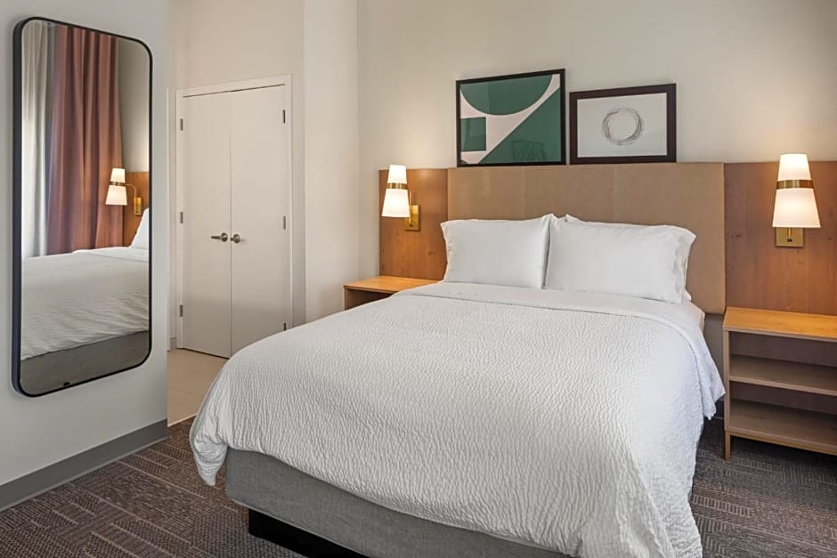 Staybridge Suites Minneapolis-Maple Grove By IHG