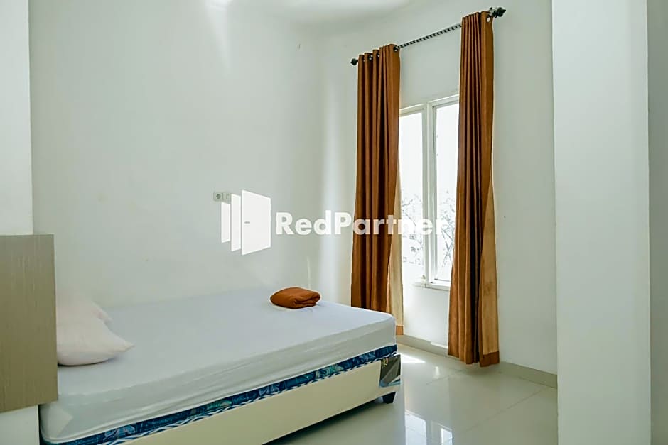 Radja Homestay Kendari RedPartner