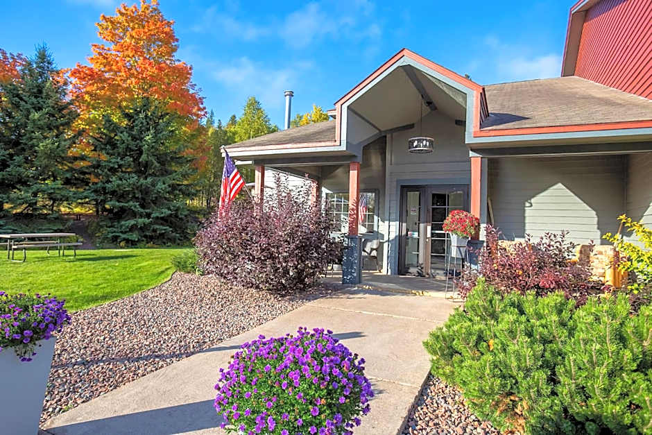 Mountain Inn at Lutsen