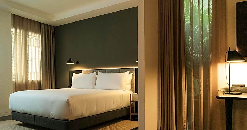 Mercer Plaza Sevilla 5 GL