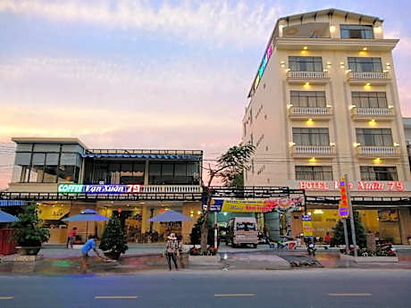Hotel Van Xuan 79