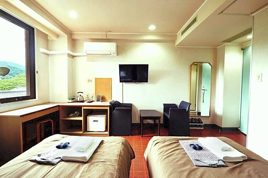 Sansui Global Inn