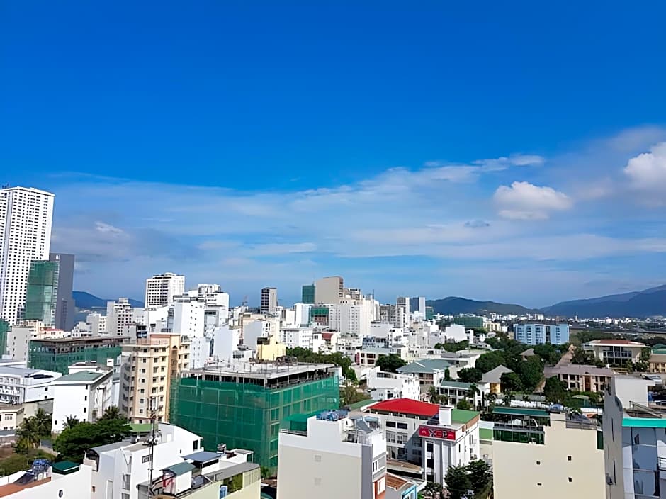 Seven Seas Hotel and Apartment