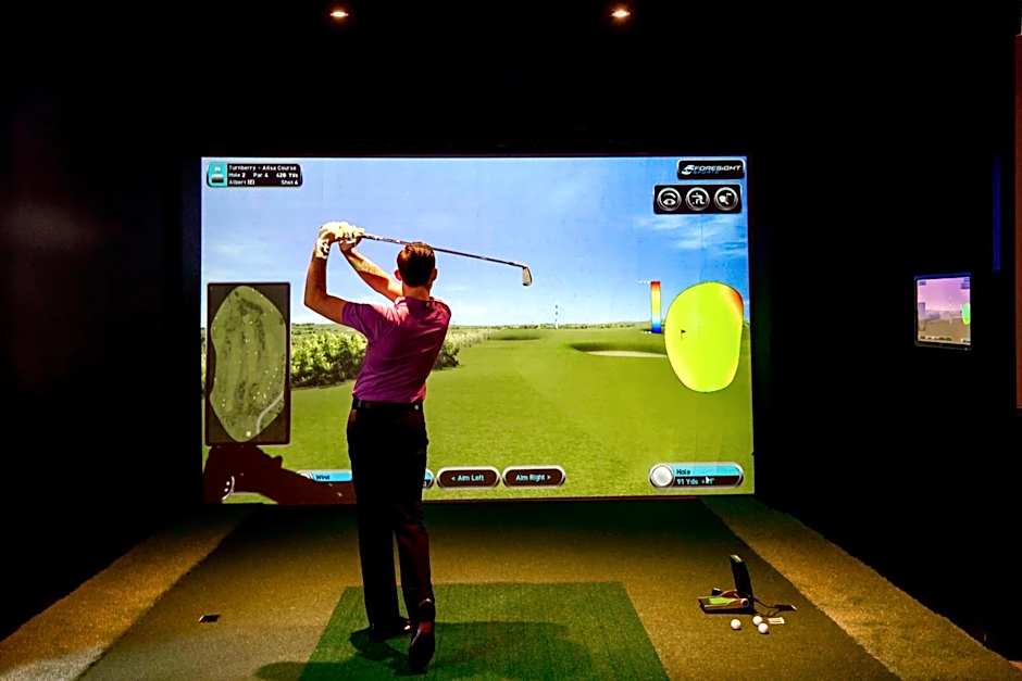 Hanbury Manor Marriott Hotel & Country Club