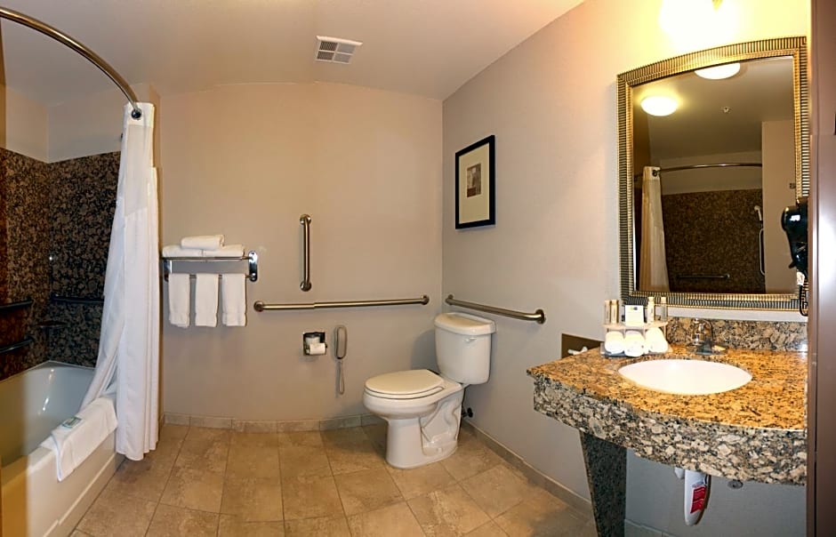 Holiday Inn Express Hotel & Suites Vancouver Mall-Portland Area, an IHG Hotel