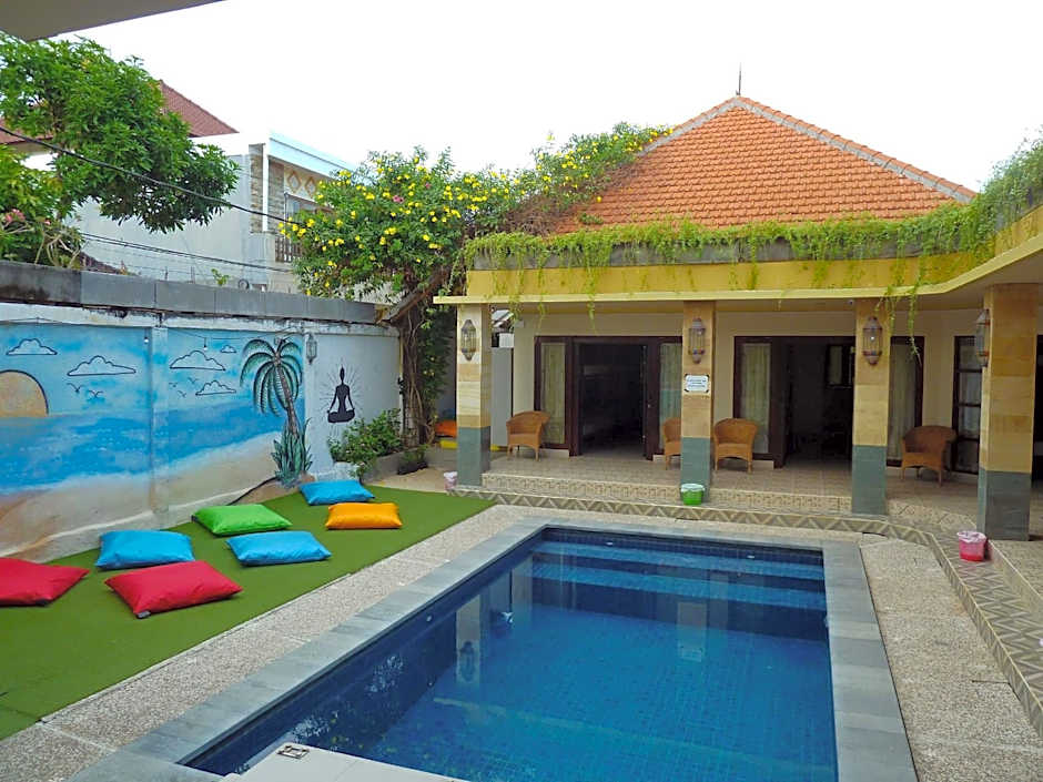 Hang Five Canggu Hostel